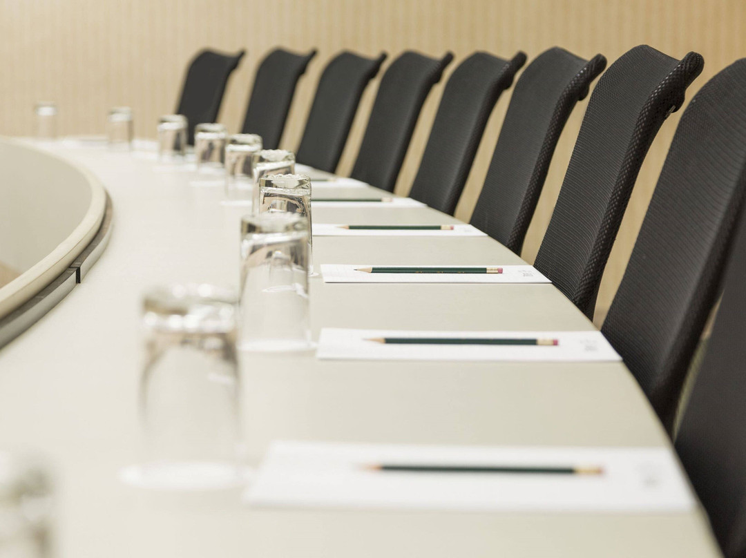 艾维斯宾塞领导中心酒店主图