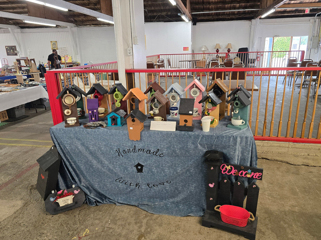 Aylmer Sales Arena & Farmers Market-Aylmer必去景点