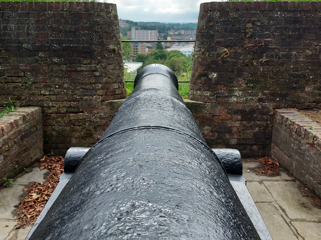 Fort Amherst-查塔姆必去景点