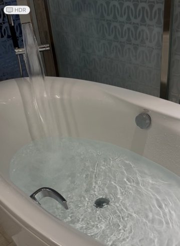 迪拜阿尔哈布图尔市希尔顿酒店-浴室