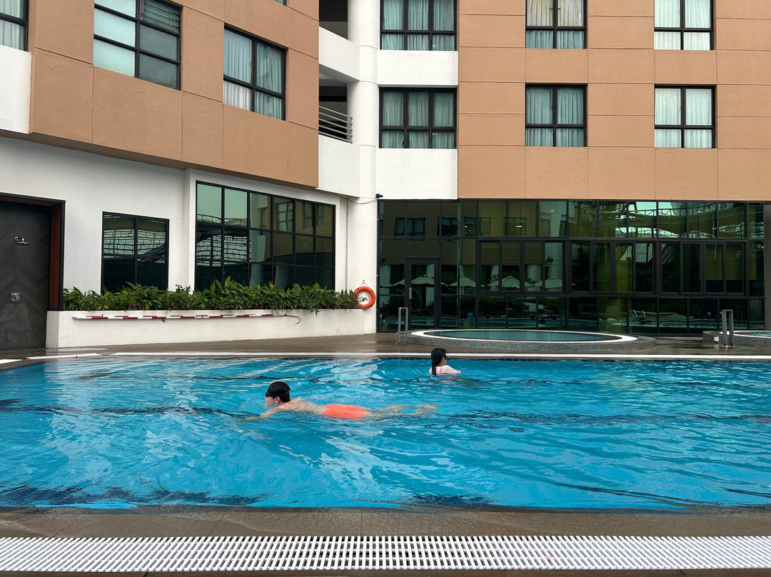 萨默塞特河内大酒店主图