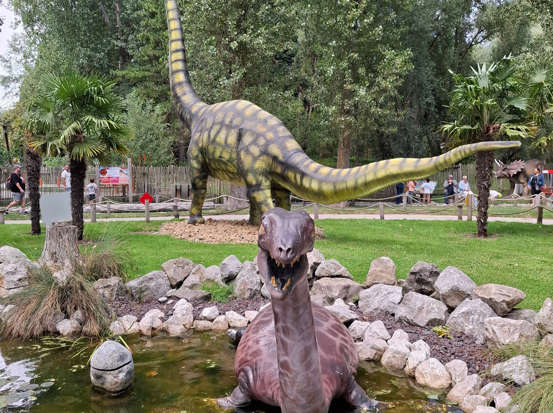 Dino Parc-拉斯诺夫必去景点