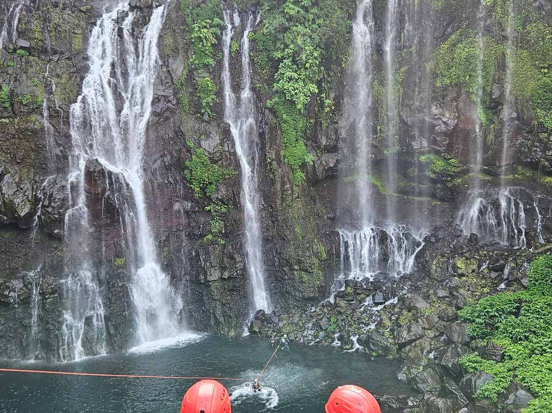 Langevin Tyroliennes-Saint-Joseph必去景点