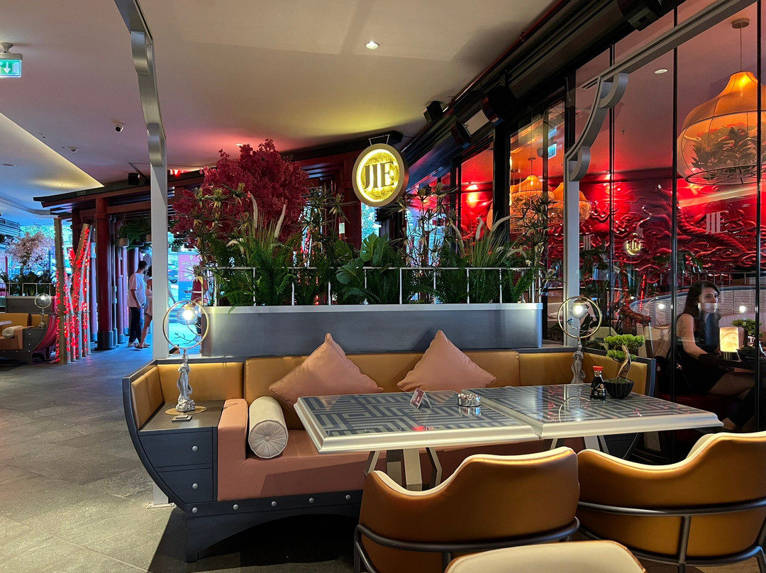 Jie - Chinese, Japanese, Thai Cuisine