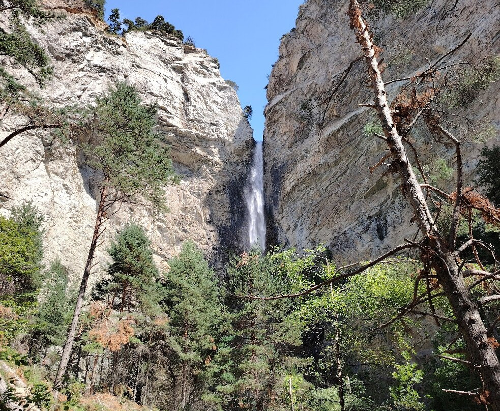 Cascade de Saint-Benoit-Avrieux必去景点
