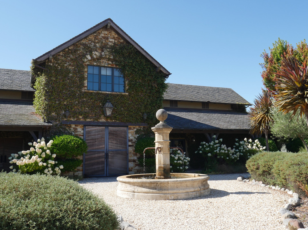 D'jango Hill Farm-卡梅尔必去景点