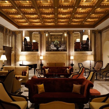 伊甸园酒店主图