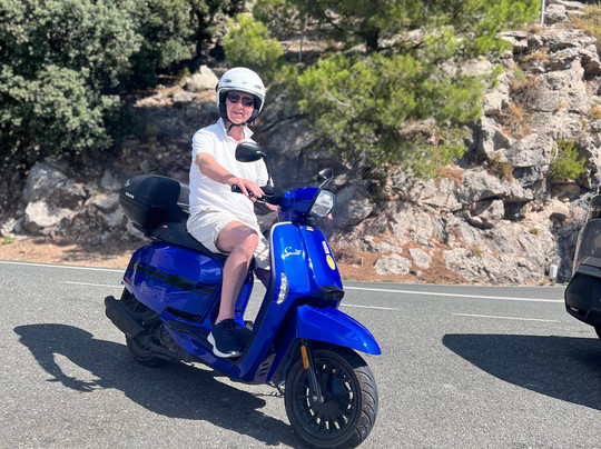 Viento Scooters-索列尔港必去景点