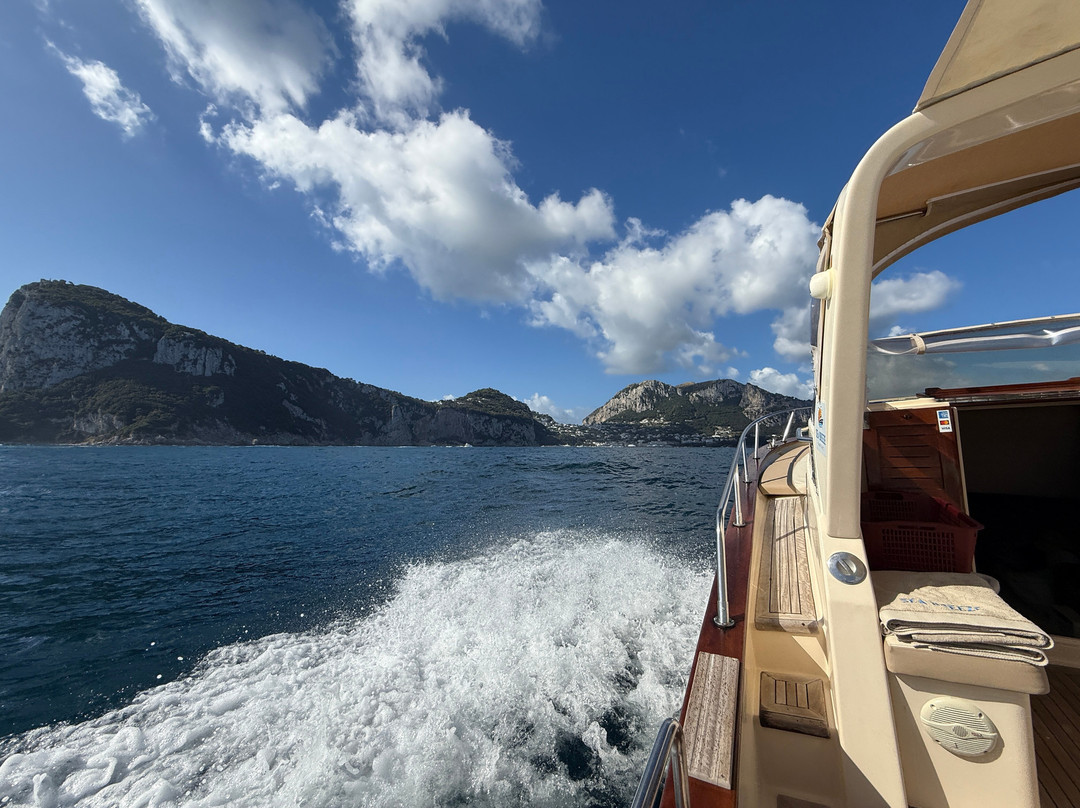 Sea Breeze Charter-索伦托必去景点