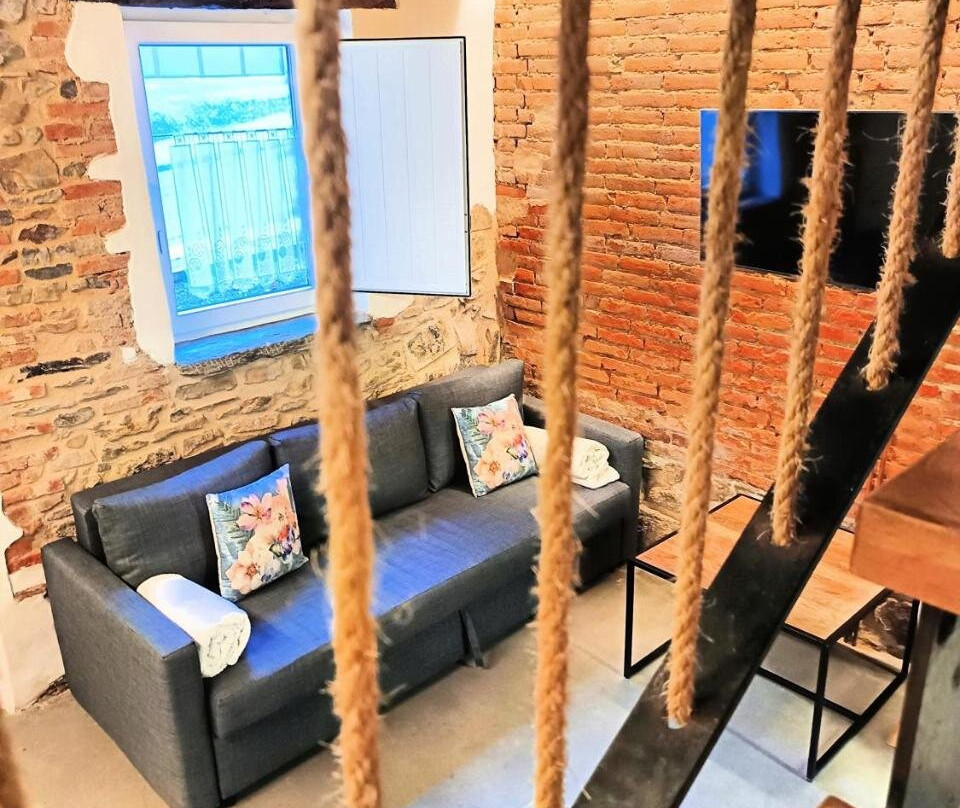 VUT Domus Aurea