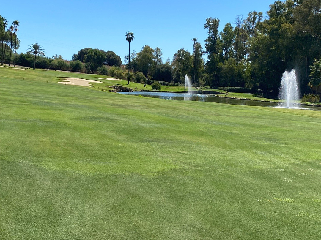 El Paraiso Golf Club-埃斯特波纳必去景点