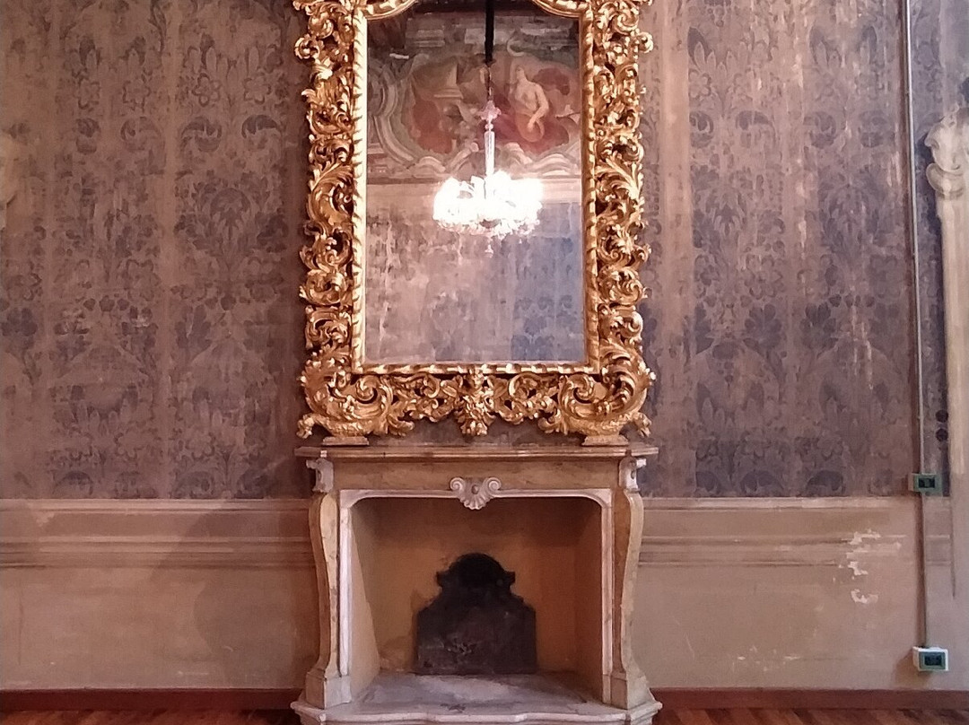 Villa Rusconi-Castano Primo必去景点