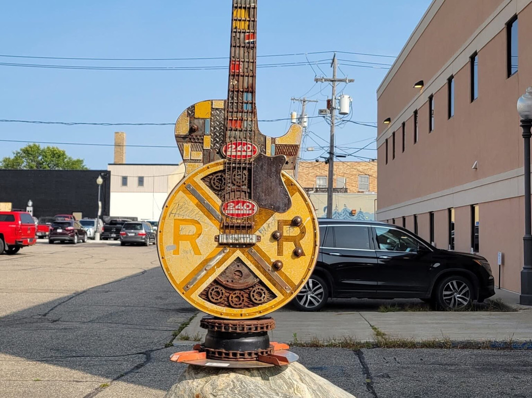 Sculpture Walk-伯米吉必去景点