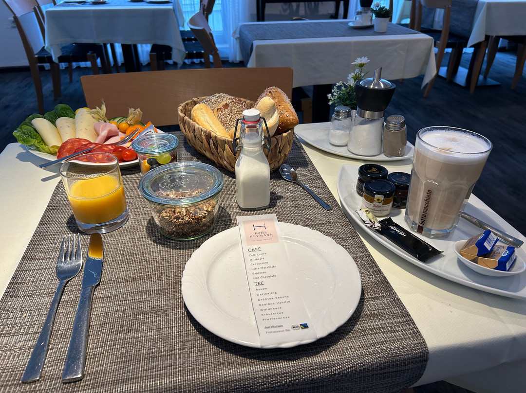 赫尔曼酒店主图