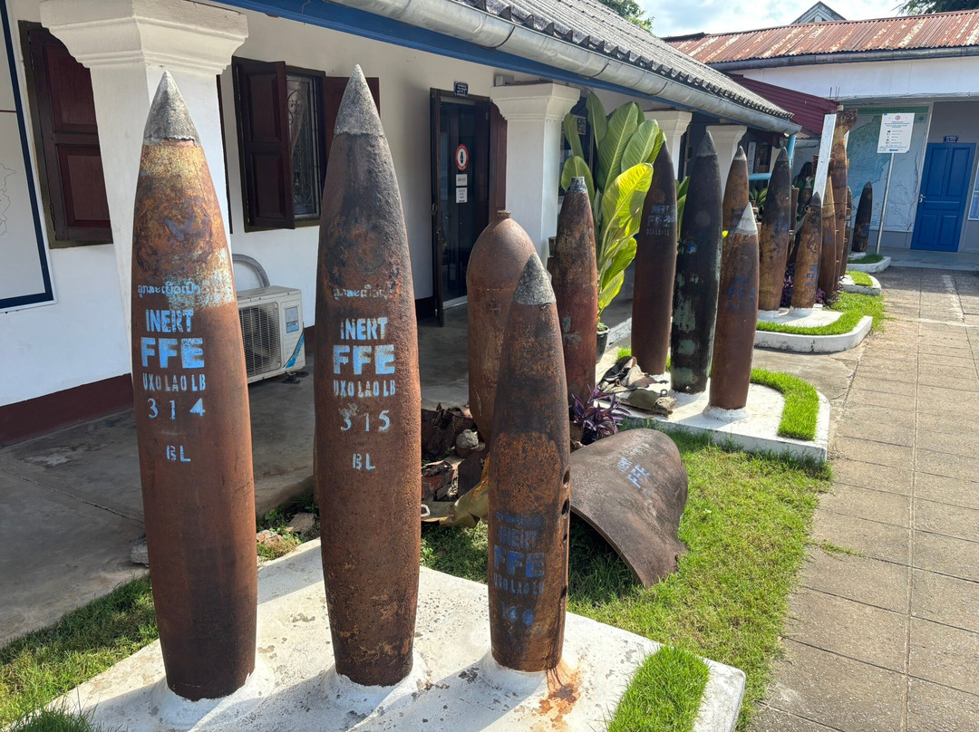 UXO老挝游客中心-琅勃拉邦必去景点