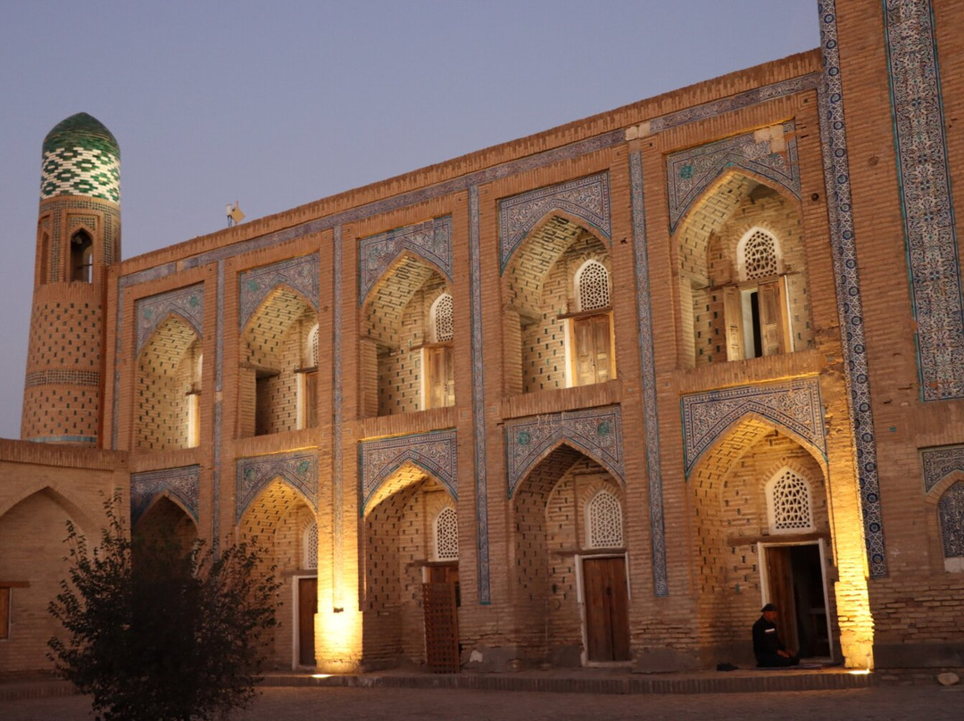 Mohammed Rakhim Khan Madrassah-希瓦必去景点