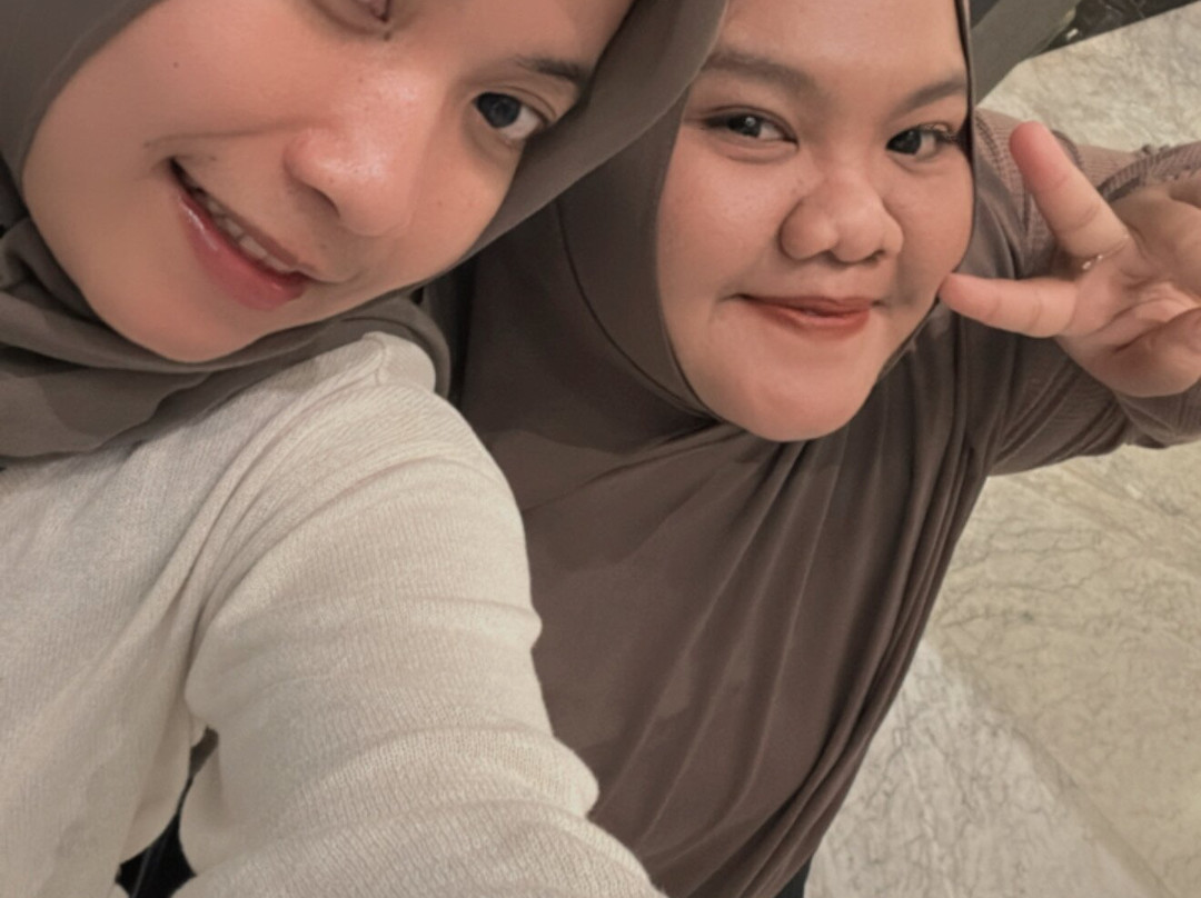 Ascent Hotel & Cafe Malang主图