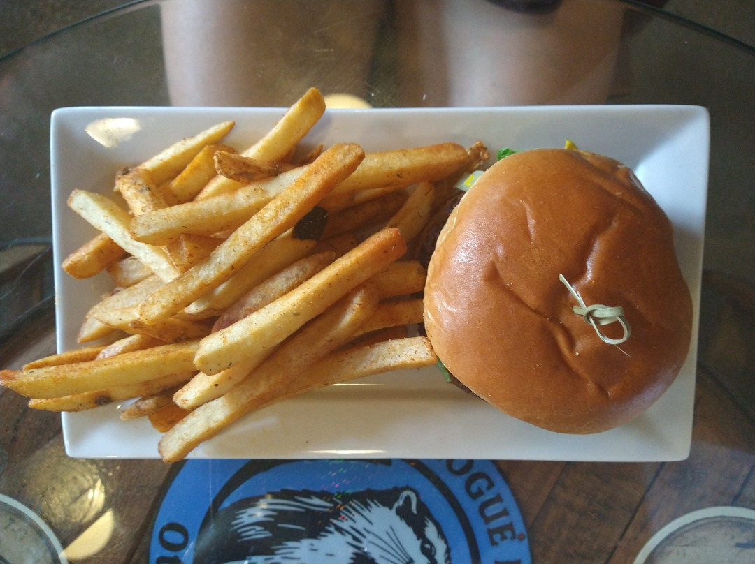 Bier Distillery-Comstock Park必去景点