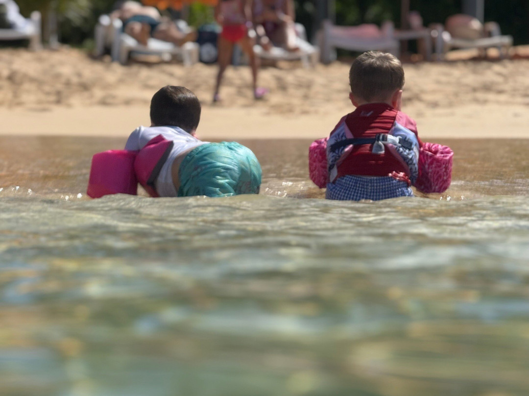 Hawksbill Bay-安提瓜必去景点