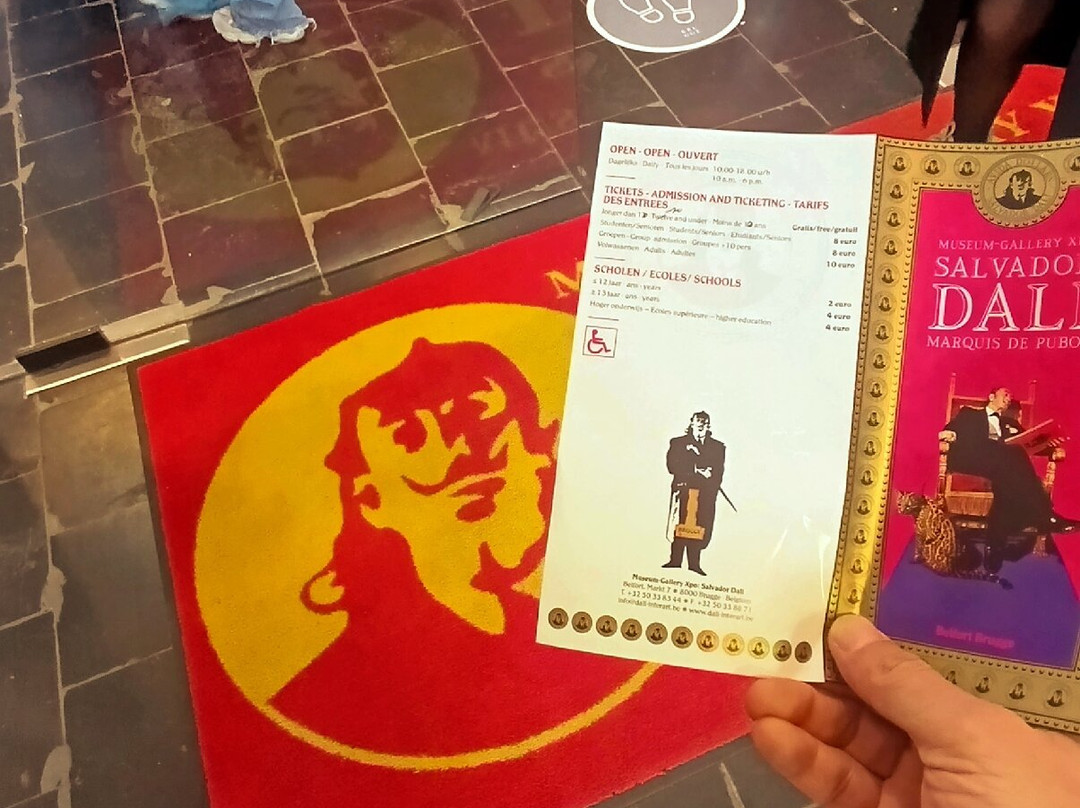 Salvador Dali Exhibition-布鲁日必去景点