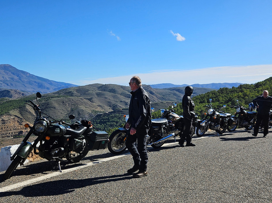 Enfield Classic Moto Tours-Velez de Benaudalla必去景点