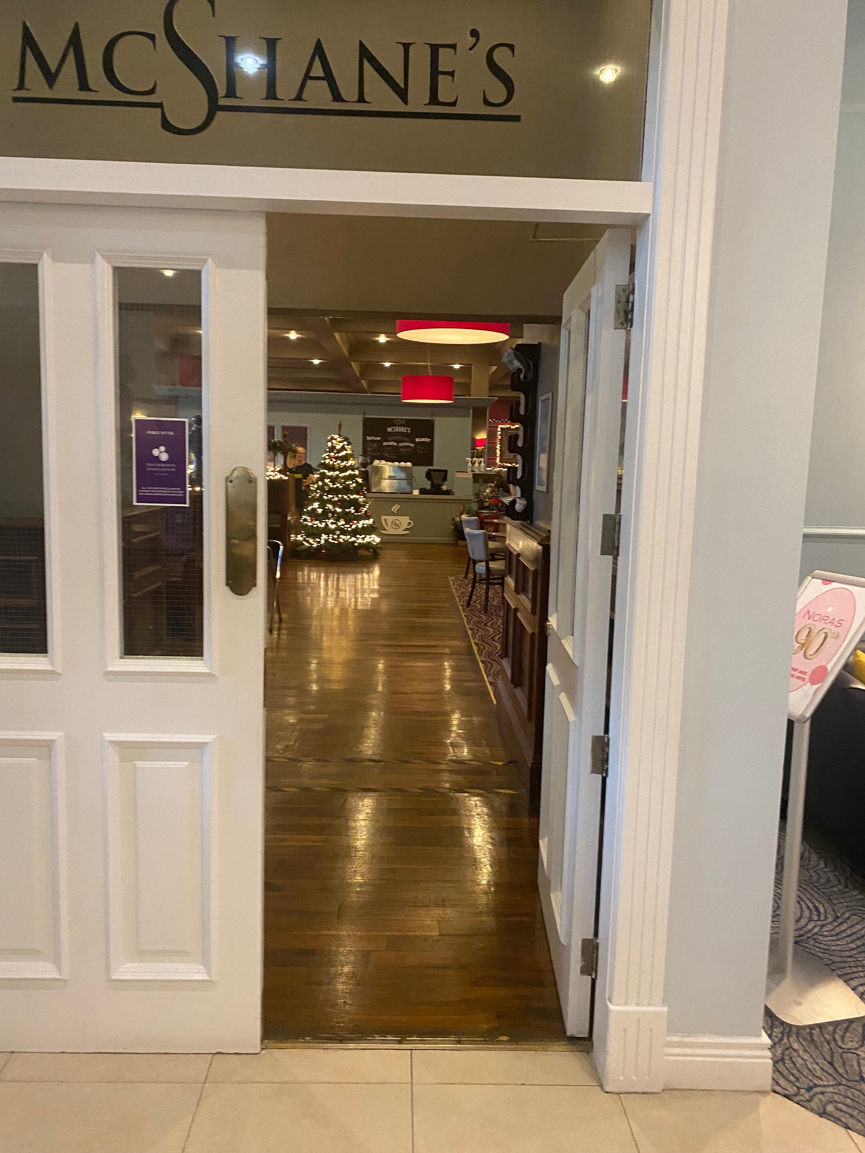 巴林纳酒店-官方