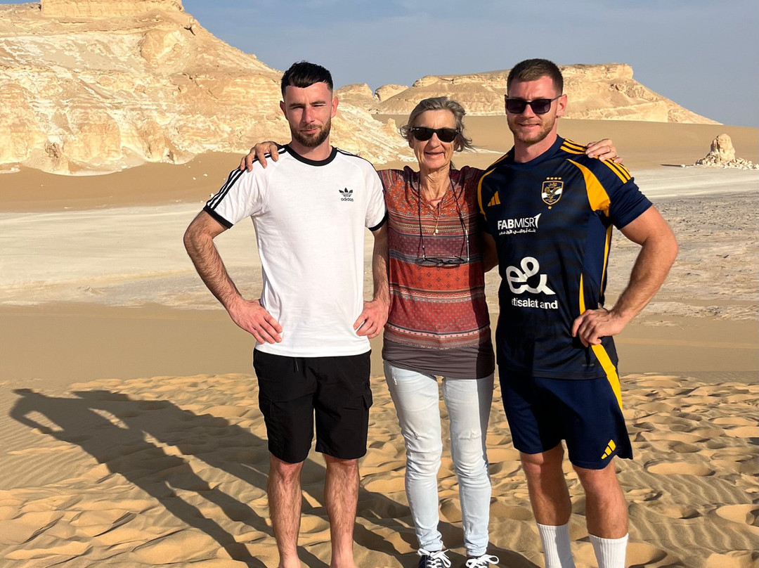 Desert Son-Bawiti必去景点