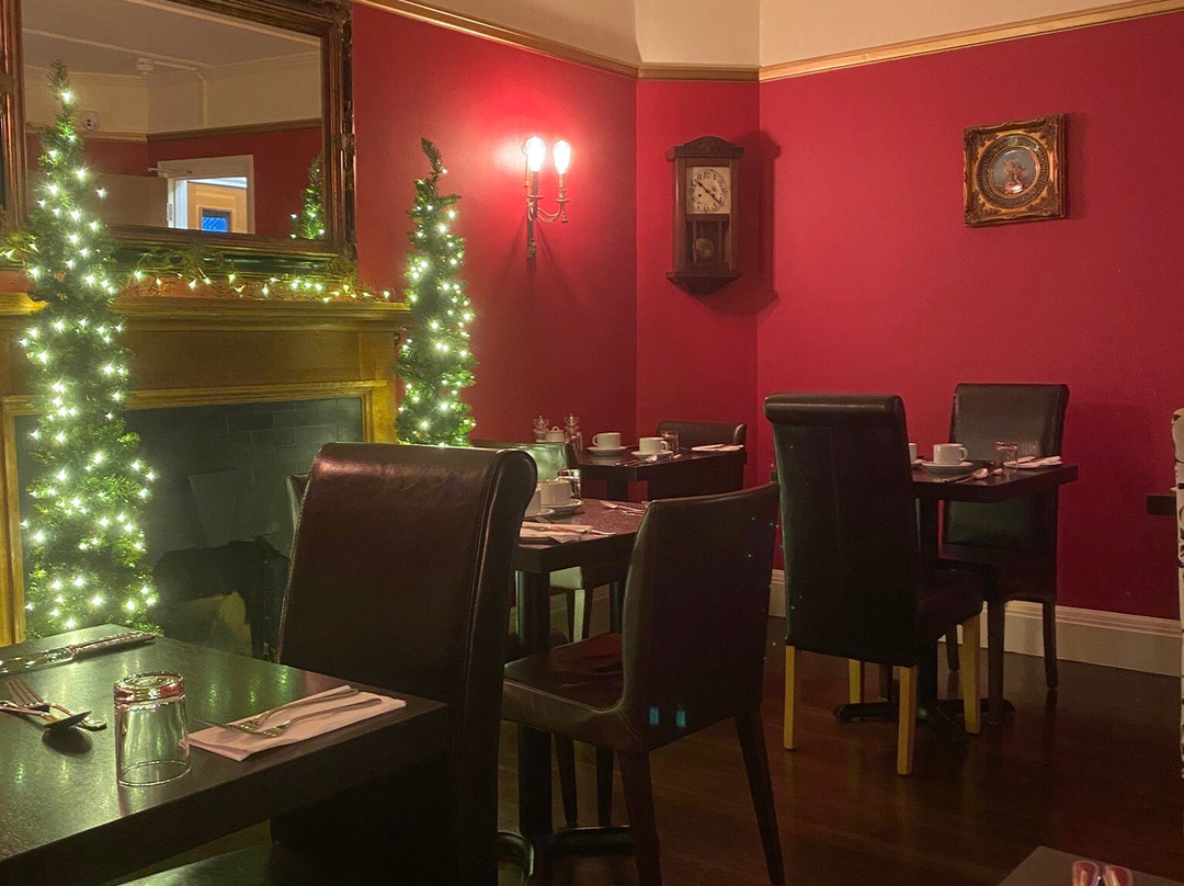 克拉弗顿别墅酒店主图