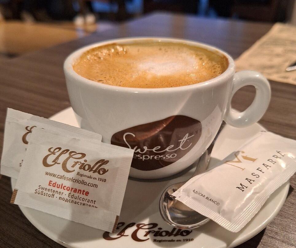 Hotel Masmonzon主图