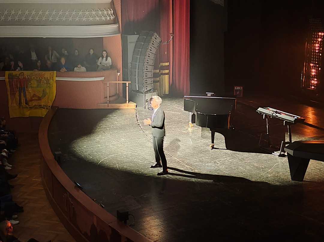 Teatro Politeama-卡坦扎罗必去景点