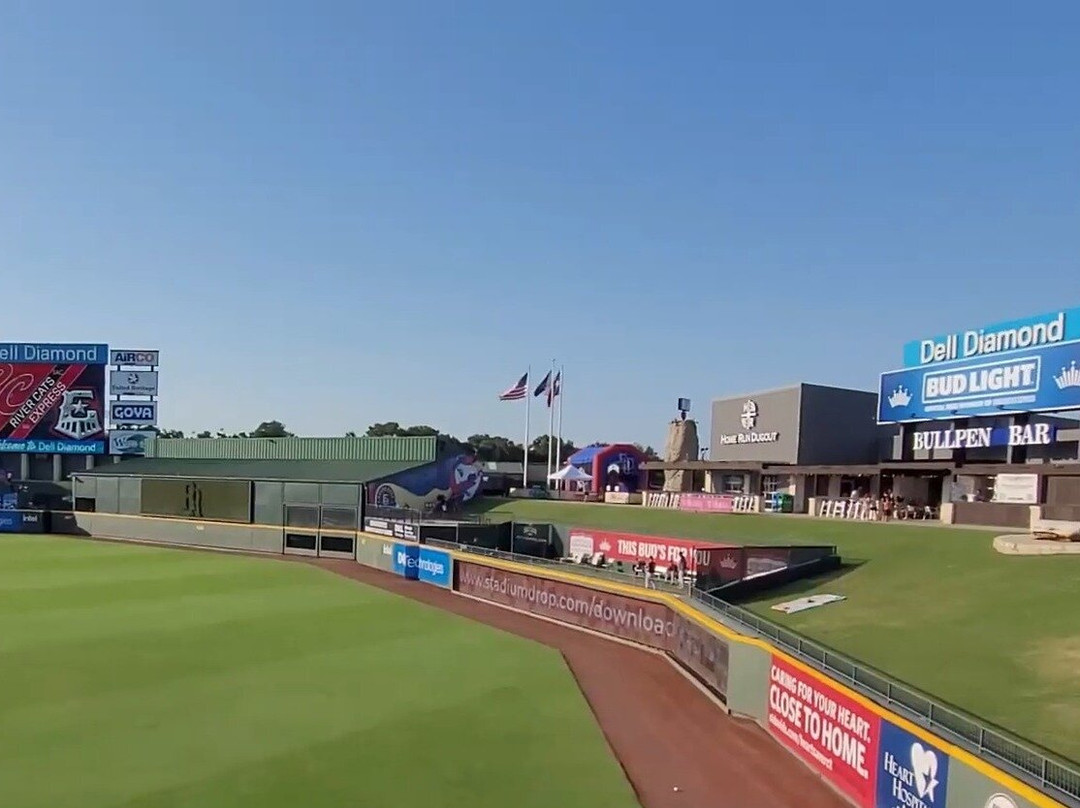 Dell Diamond-朗德罗克必去景点