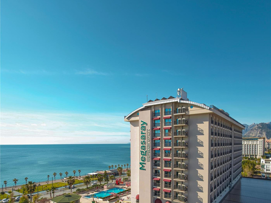 安塔利亚酒店住宿-哈林顿公园度假酒店