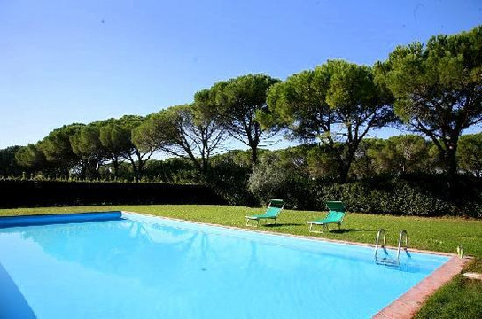 Principina Terra酒店住宿-拉莎德尔卡萨罗尼酒店