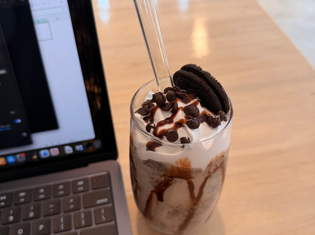 Lamika Moalboal Café And Restaurant