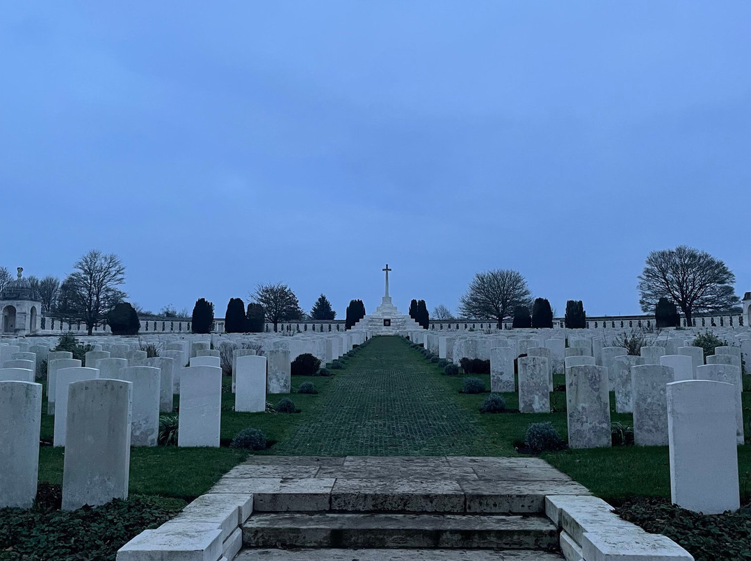 Cruising Along the Frontline-伊普尔必去景点