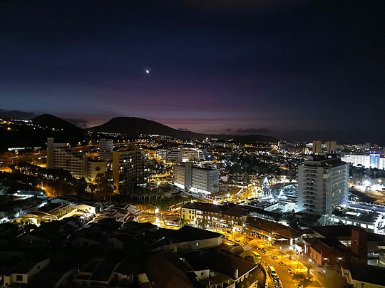 伊波罗之星邦贾维尔海滩酒店主图