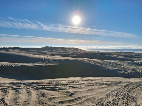 牛津皮斯莫比奇套房酒店主图