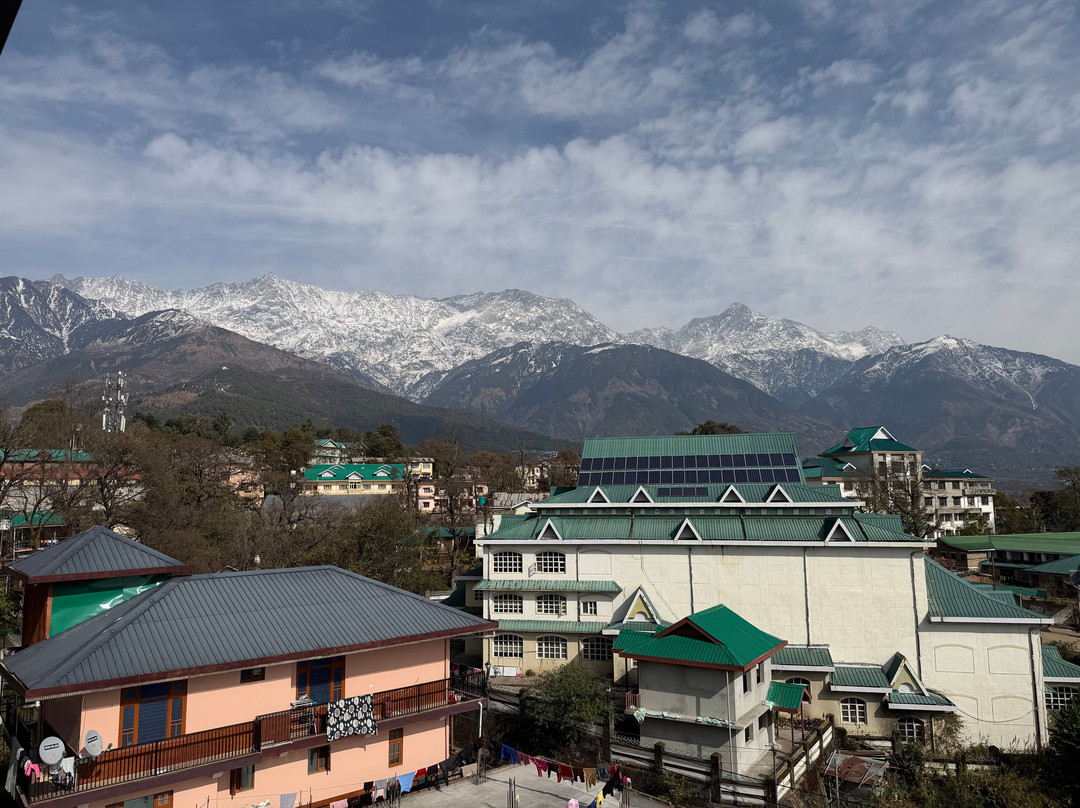 达然萨拉因菲尼提中心酒店主图