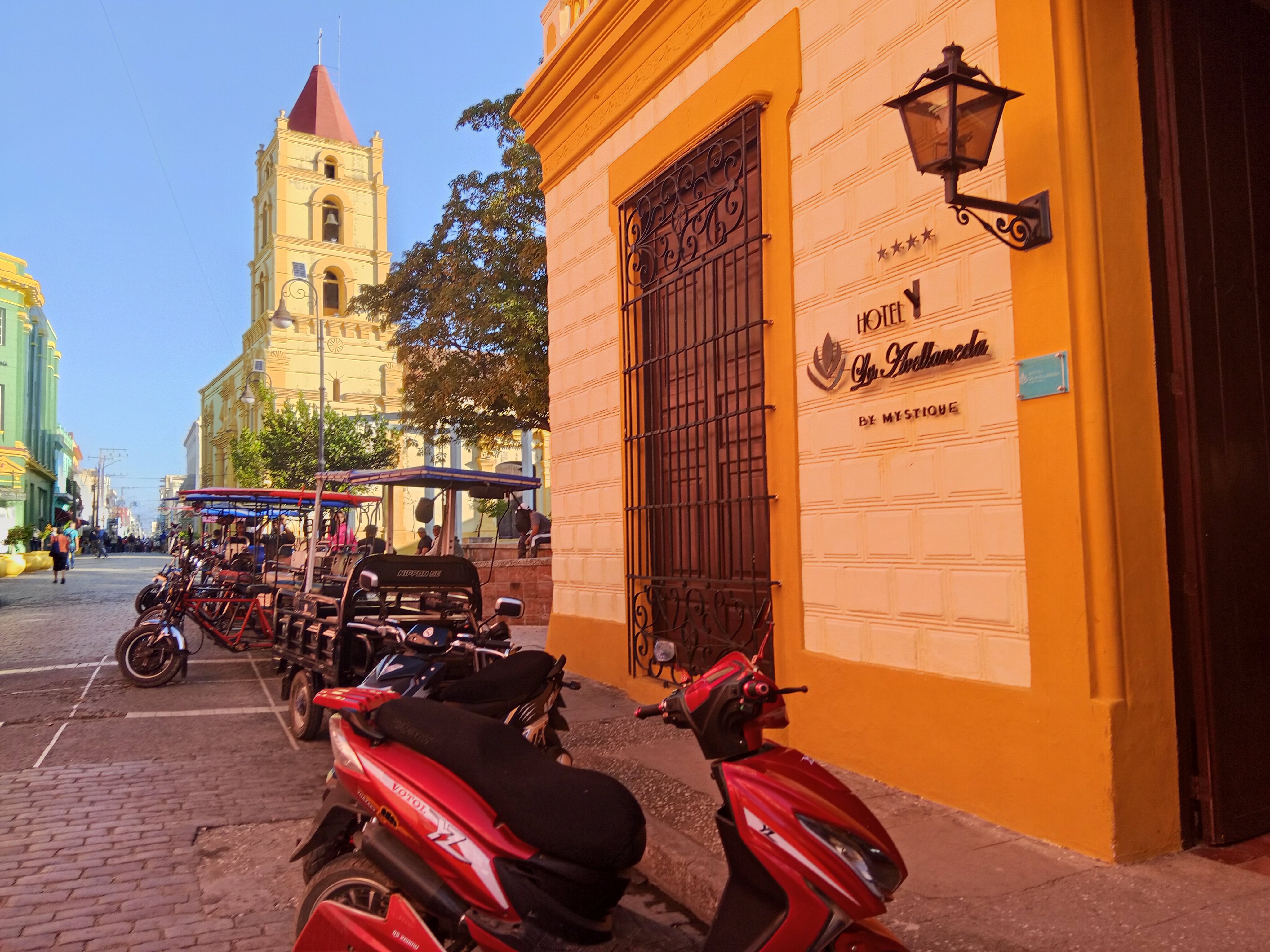 Hotel E Camino de Hierro-官方