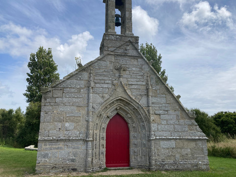 Chapelle Notre-Dame-de-Bonne-Nouvelle-Locronan必去景点