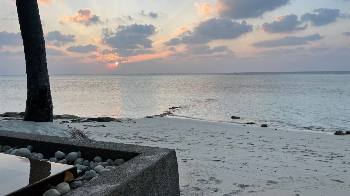 马尔代夫豪沃达岛诺翰精选度假酒店-泳池