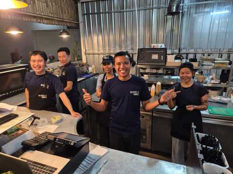 ร้านกริลล์ของพ่อ