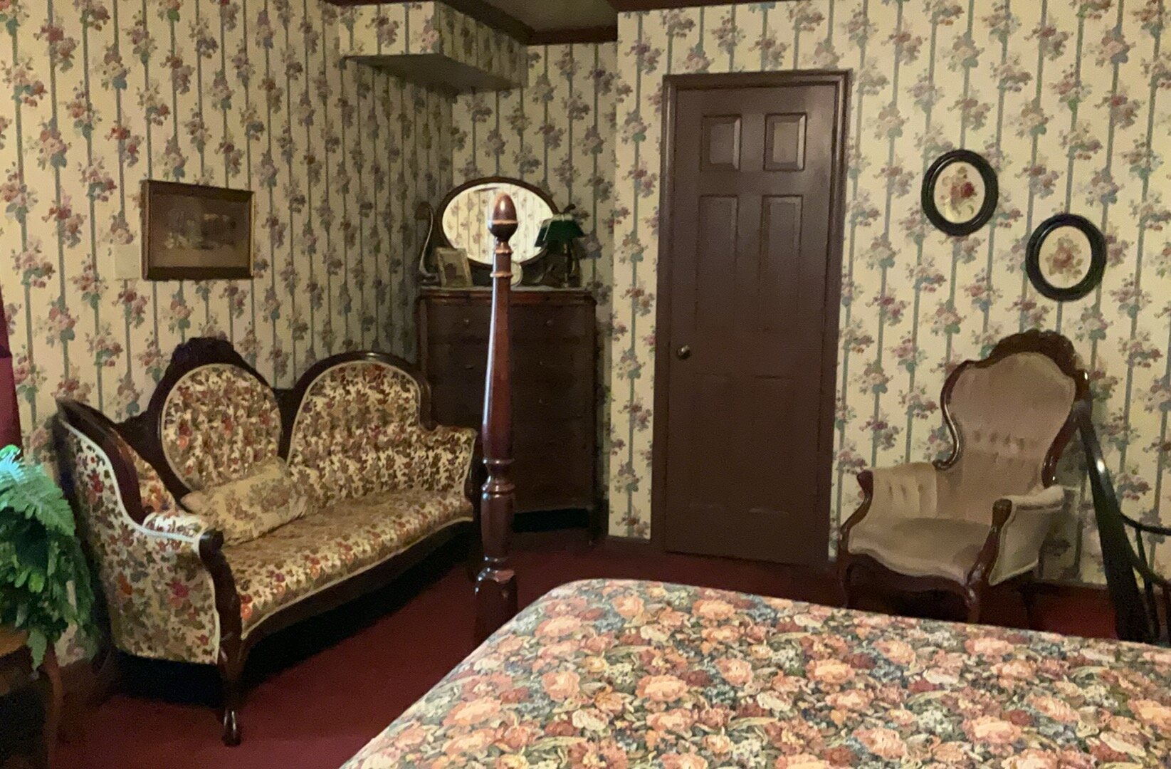 格洛布宾馆-客卧