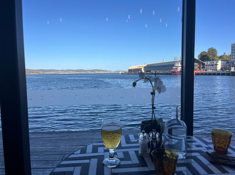 Waterline Lounge Bar & Eatery