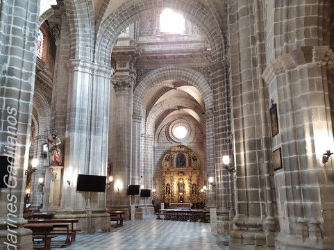 Catedral de Jerez-赫雷斯德拉弗隆特拉必去景点