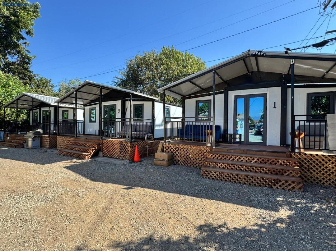 Cool Modern Container House