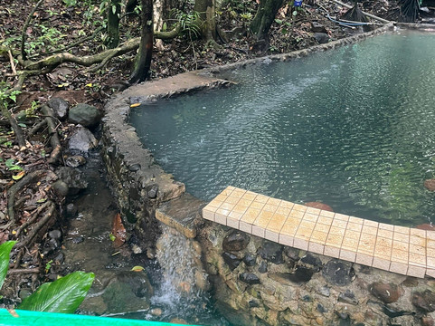 Termales del Bosque Hot Springs-San Rafaeillo必去景点