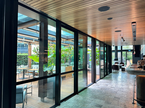 悉尼小国家酒店主图