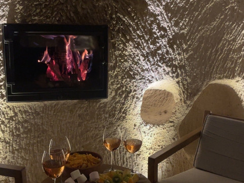 卡帕多克斯洞穴酒店主图