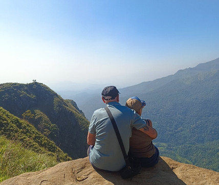 One & Only Travels-Kurunegala必去景点